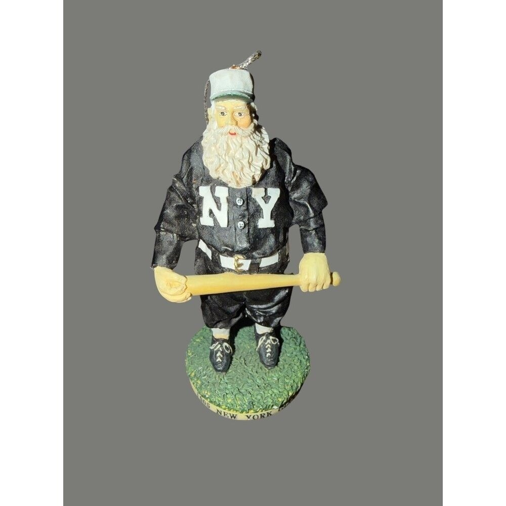 1905 New York Giants Cooperstown Santa Claus Baseball Figurine Resin Ornament
